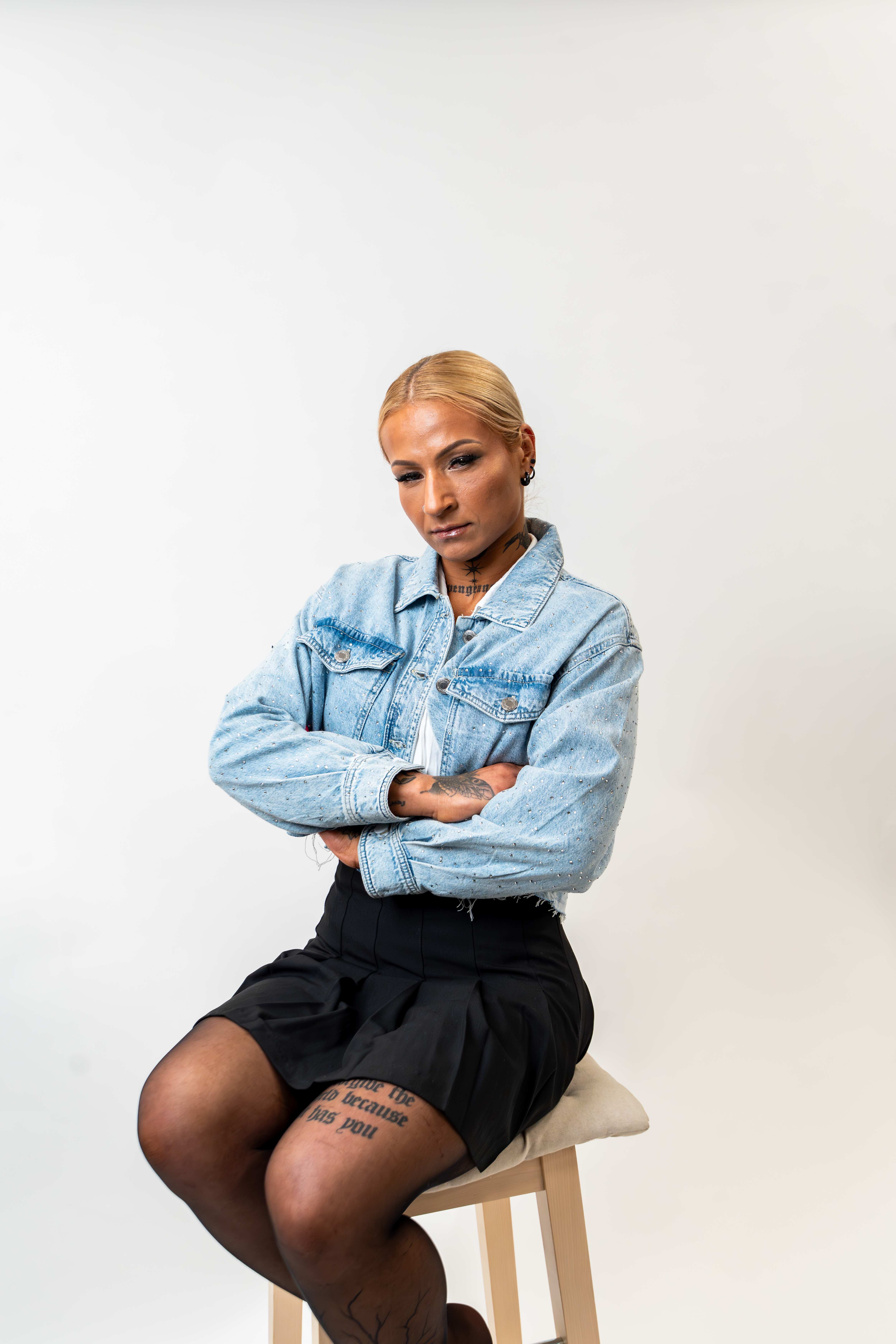 Ernesta - Barberė Ponas Aligatorius