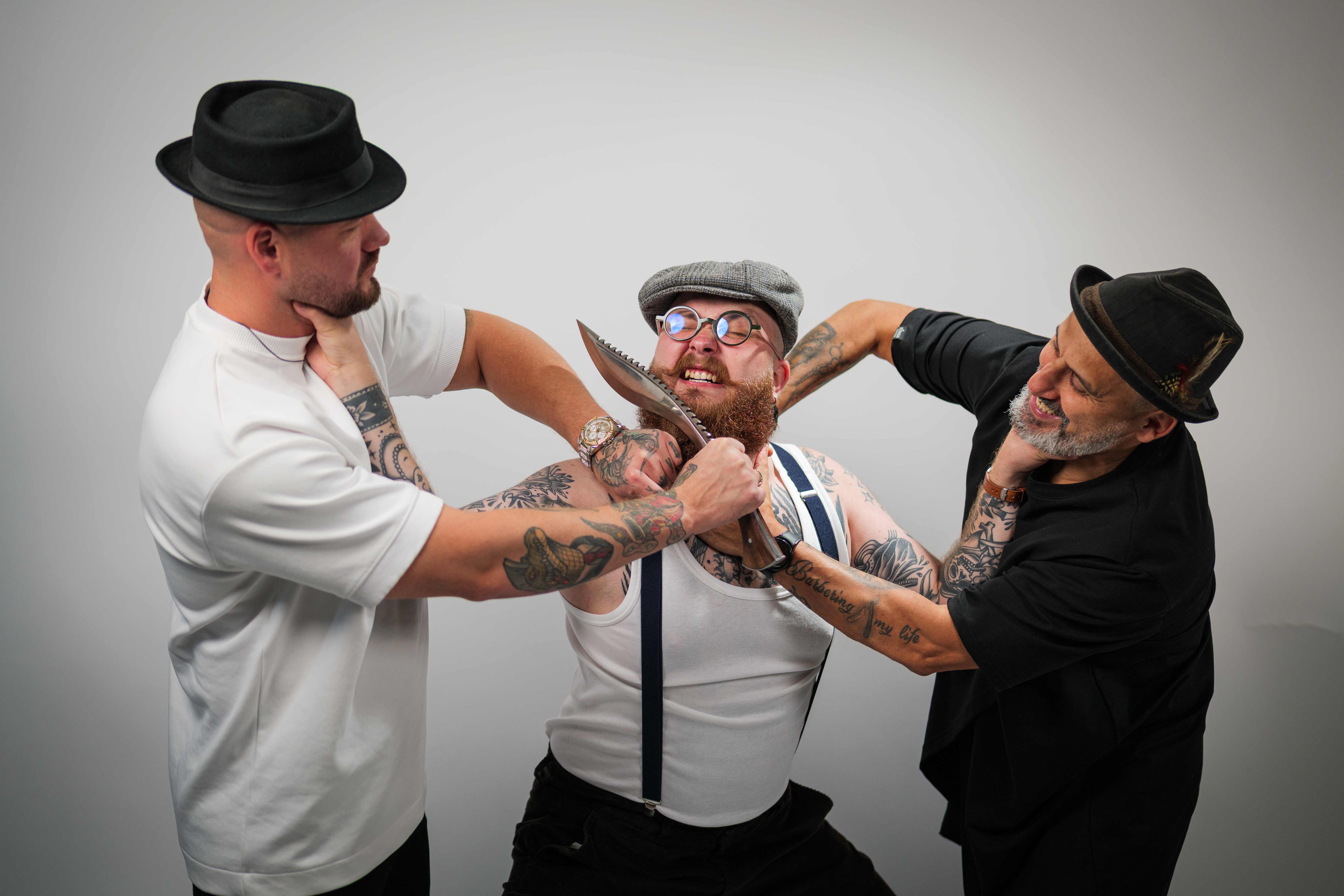 Ponas Aligatorius komanda